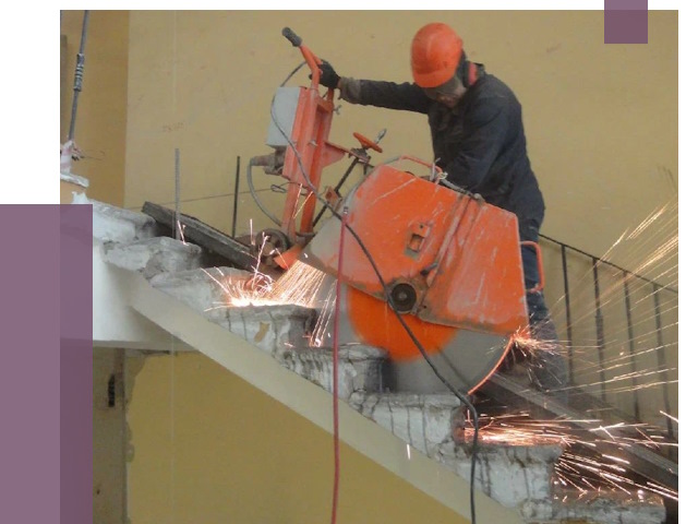 Демонтаж бетонных лестниц в Кизилюрте от 4647 руб. за м2 | ПРОЛЁТ-Кзт