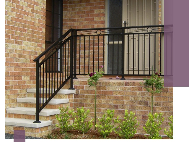 Уличные перила из металла под ключ в Кизилюрте