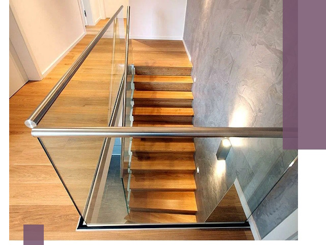 Перила для лестницы в доме — изготовление и монтаж в Кизилюрте