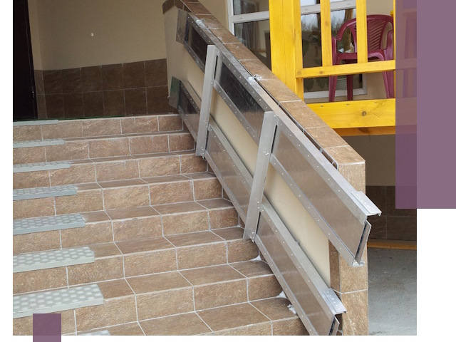 Откидные пандусы под ключ в Кизилюрте — монтаж и демонтаж