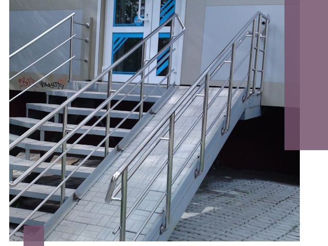 Пандус на крыльцо под ключ в Кизилюрте: монтаж и изготовление