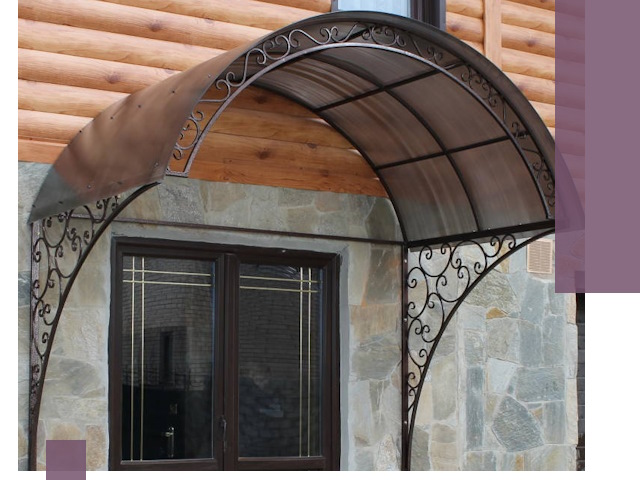 Арочные козырьки под ключ в Кизилюрте: изготовление и монтаж