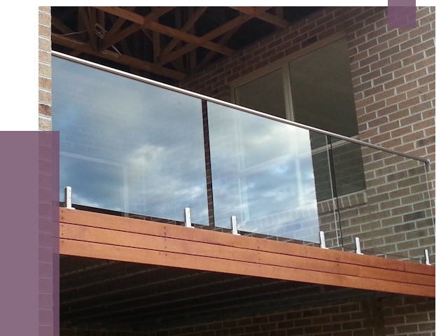 Стеклянные парапеты на крыше и террасе в Кизилюрте от 11617 руб. | ПРОЛЁТ-Кзт